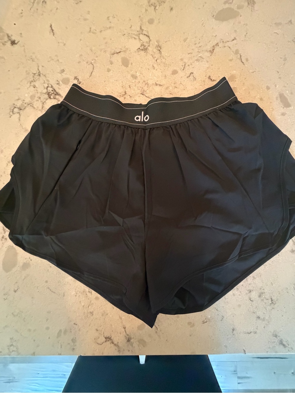 Alo Women's Black Running Athletic Shorts match point Medium - Picture 2 of 4